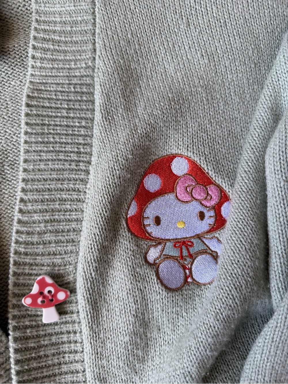 Hot Topic Sanrio Hello Kitty Mushroom Embroidered Knit Cardigan Size Small - Picture 5 of 11